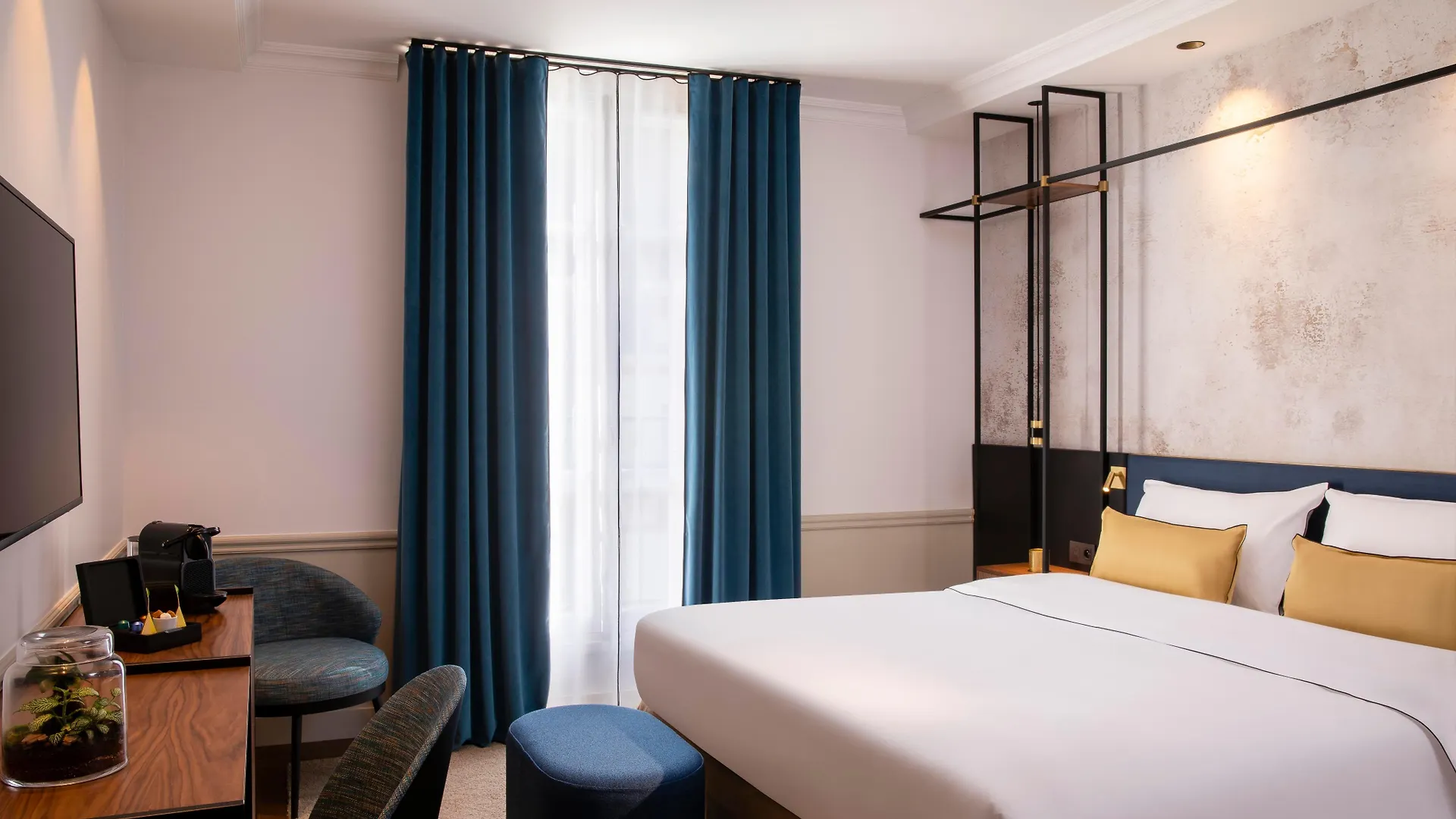 פריז Victoria Palace Hotel 4*,  צרפת