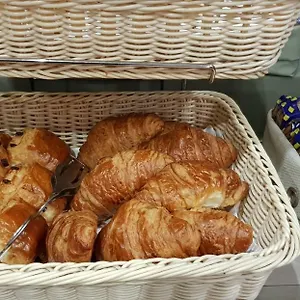 Hotel De La Cite Rougemont, Paris