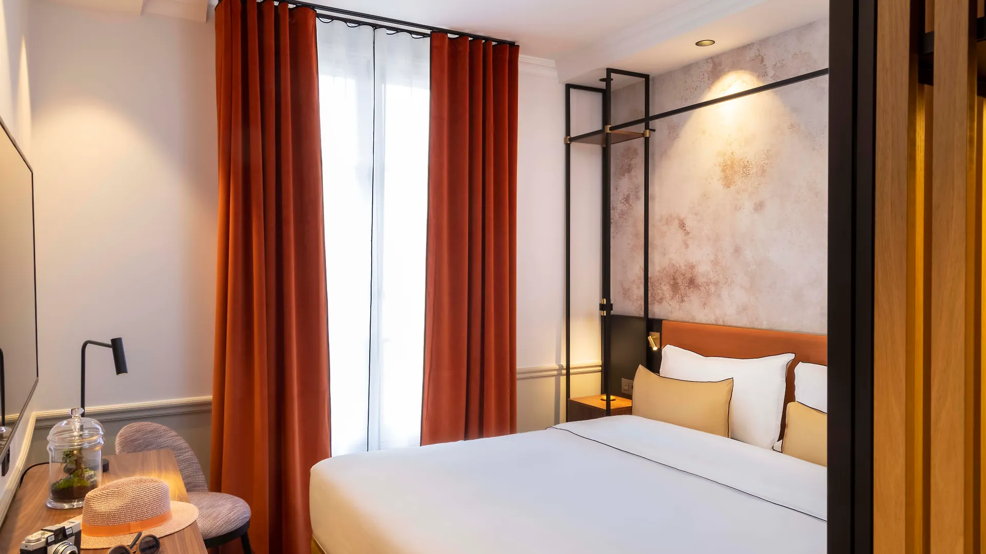 Victoria Palace Hotel Paris France