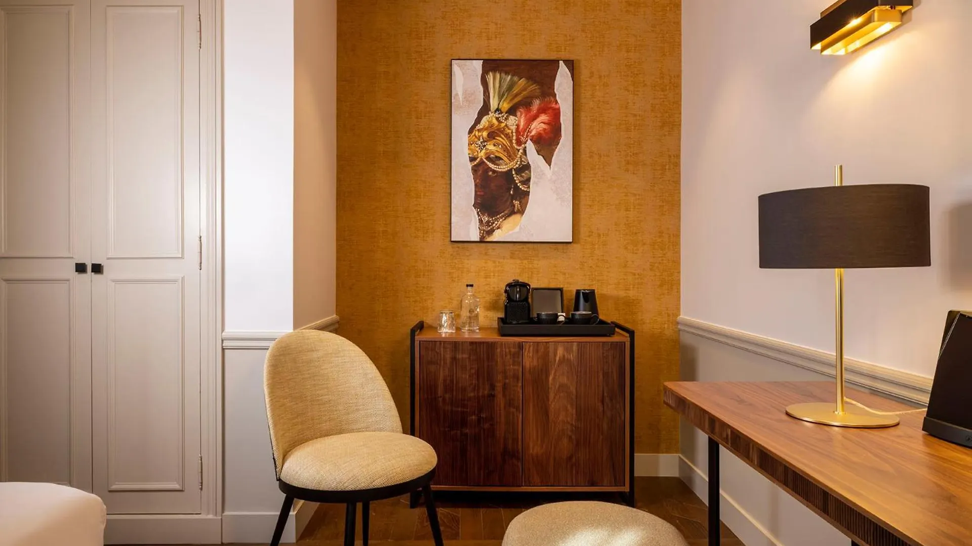 Victoria Palace Hotel Parigi 4*,